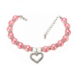 Pet pearl necklace