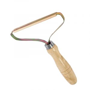 Manual shaving ball device