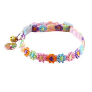 Lace flower bell collar