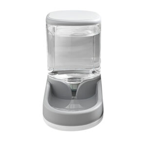 Large capacity visual water dispenser