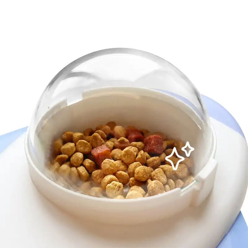 BW3301786(3) Toys Dog Food Dispenser